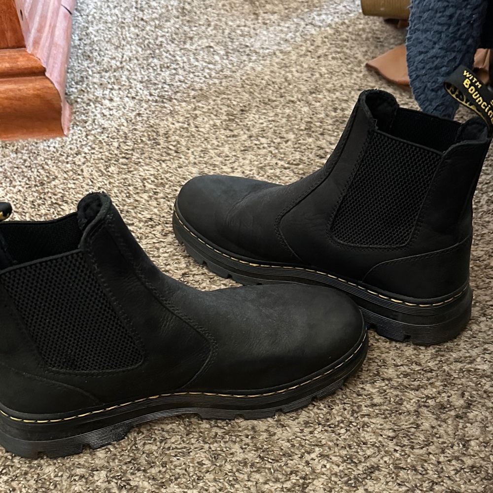 Dr. Martens Black Chelsea Boots for Men or Women - Picture 5 of 6